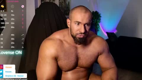 Snapshot of musculusx chatting on May 1, 11:31 pm Musculus online show from May 1, 11:31 pm