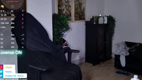 Snapshot of musculusx chatting on May 12, 1:52 pm Musculus online show from May 12, 1:52 pm
