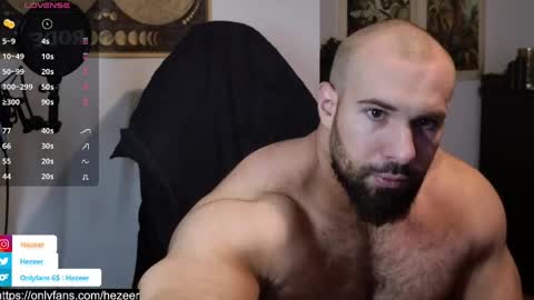 Snapshot of musculusx chatting on May 16, 10:12 am Musculus online show from May 16, 10:12 am