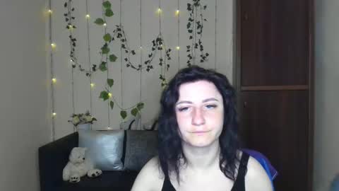 Jeneva online show from May 30, 5:43 pm