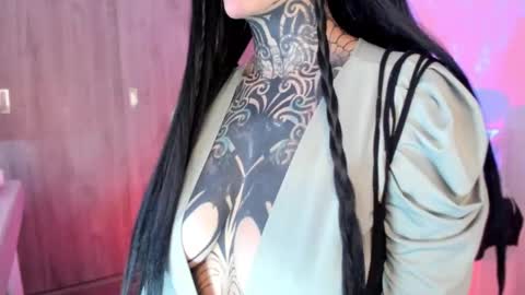 blackmuse online show from January 3, 3:05 am