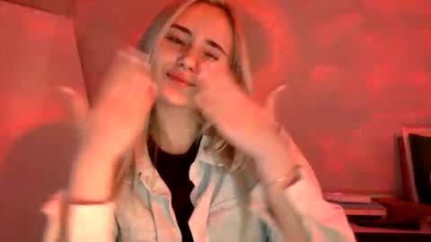 musescorner online show from March 25, 3:29 pm