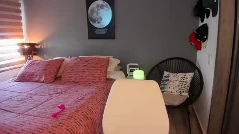 VALENTINA Luna  online show from April 26, 12:03 pm