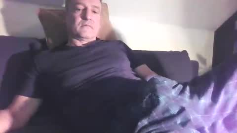 nobuddy online show from December 23, 6:44 am