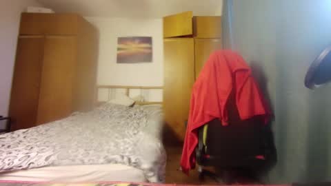 Snapshot of muslejoker chatting on December 17, 12:33 pm musle joker online show from December 17, 12:33 pm