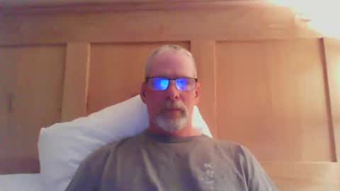 Snapshot of mustang_daddy chatting on March 17, 1:21 am 307MountainMan online show from March 17, 1:21 am