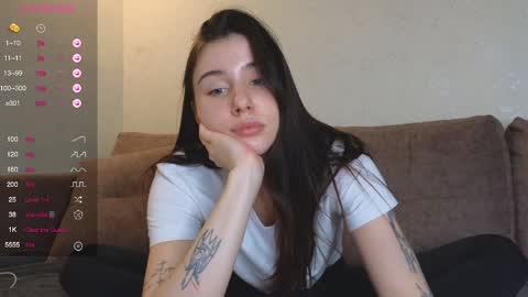 Im Marine online show from April 15, 7:58 pm