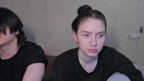 Snapshot of muuur_love chatting on February 23, 3:31 pm cute couple online show from February 23, 3:31 pm