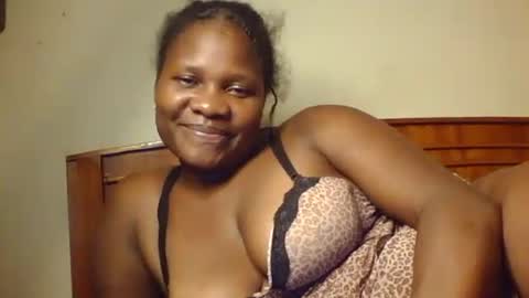 mwekas568403 online show from October 15, 6:30 pm