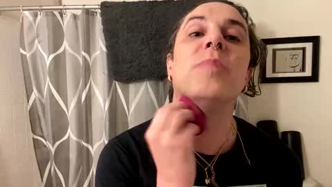 Snapshot of mxscary chatting on February 5, 7:39 am mxscary online show from February 5, 7:39 am