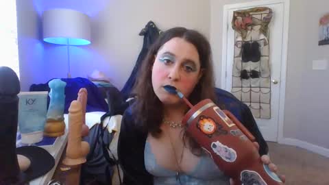 Mx Charlotte online show from March 12, 8:10 pm