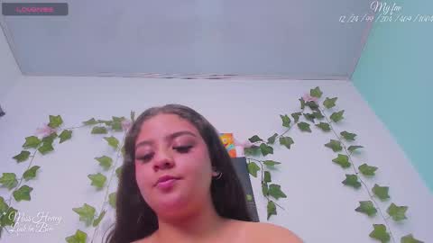 Sara IG   online show from November 7, 9:09 am