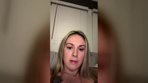 JuicyBootygirl online show from January 14, 3:12 am