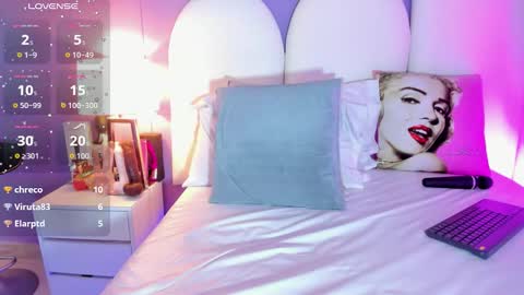 my_aleja_ online show from November 6, 3:13 pm