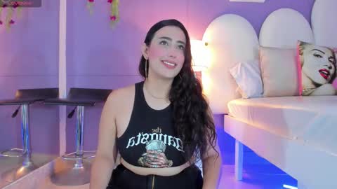 my_aleja_ online show from November 15, 2:02 pm