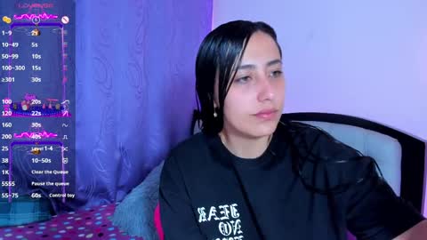 my_aleja_ online show from April 8, 8:36 am