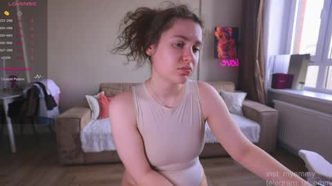 Emmy online show from April 9, 7:03 am