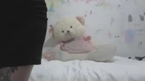 miagosling  NTMU  Dont forget follow me  online show from June 27, 11:54 pm