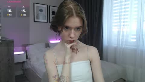Snapshot of mybabylana chatting on April 27, 7:17 am Lana online show from April 27, 7:17 am