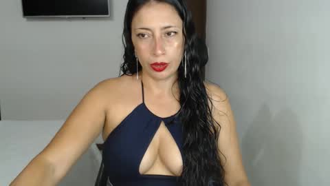 mary and charlie online show from November 12, 11:47 pm