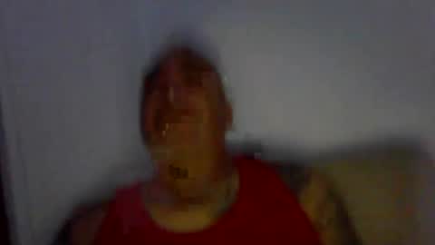 Snapshot of mycaljuarez144040 chatting on June 14, 1:14 am mycaljuarez144040 online show from June 14, 1:14 am