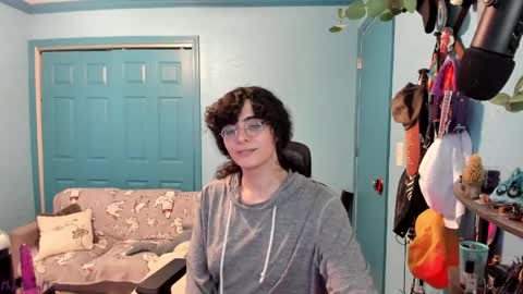 Grace online show from April 15, 6:37 pm