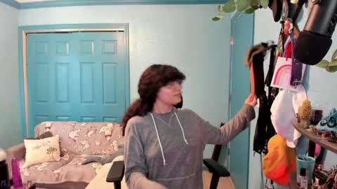 Grace online show from April 15, 7:58 pm