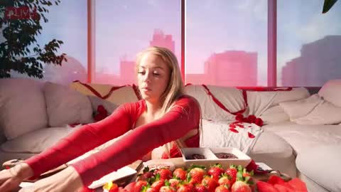 MyCookieJar online show from February 15, 1:24 am