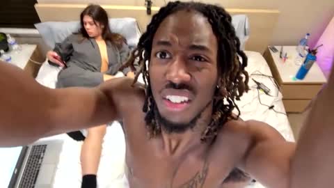 Snapshot of mycreamydreams chatting on February 7, 6:35 am mycreamydreams online show from February 7, 6:35 am