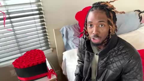 Snapshot of mycreamydreams chatting on February 18, 8:58 pm mycreamydreams online show from February 18, 8:58 pm