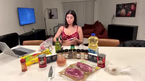 Snapshot of mycreamydreams chatting on March 5, 2:03 am mycreamydreams online show from March 5, 2:03 am