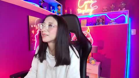 Milly Cute online show from March 8, 4:49 am