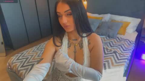 Hecate online show from October 16, 6:14 am