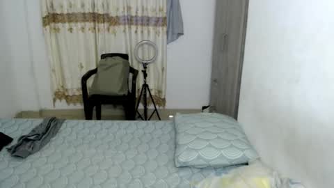 mike online show from November 2, 9:28 pm