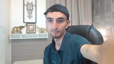 Im Mike online show from July 18, 4:49 am