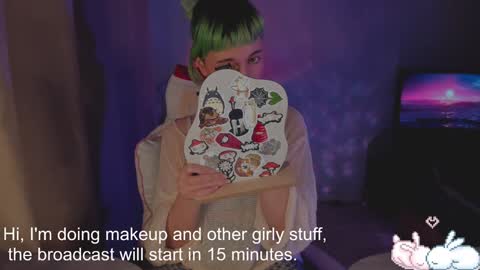 MylaFlores online show from January 3, 11:55 pm