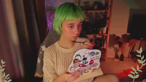 MylaFlores online show from March 8, 12:55 am