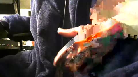 Snapshot of mylittlepeen chatting on December 27, 1:18 pm mylittlepeen online show from December 27, 1:18 pm