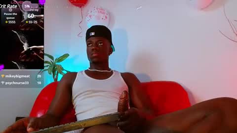 Mylo Wallace  online show from February 18, 5:20 am