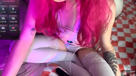 Snapshot of myluvekai chatting on November 13, 2:49 pm myluvekai online show from November 13, 2:49 pm