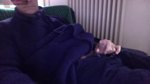 Bi sexy guy lovense hush is on private is open or password show tip if you like. online show from January 23, 1:56 pm