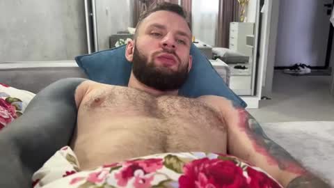 mynameismartin online show from December 12, 11:40 am