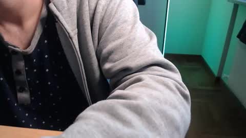 Snapshot of mysecr3tsins chatting on January 12, 10:20 am Ben online show from January 12, 10:20 am