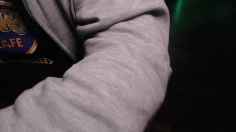 Snapshot of mysecr3tsins chatting on February 19, 10:22 am Ben online show from February 19, 10:22 am