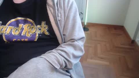 Snapshot of mysecr3tsins chatting on February 27, 10:26 am Ben online show from February 27, 10:26 am