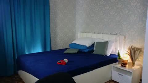 Snapshot of myshkek chatting on February 9, 7:05 am Mickey online show from February 9, 7:05 am