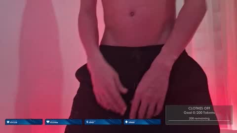 Snapshot of myskinny18 chatting on October 11, 3:06 am ThiagoFirst Time online show from October 11, 3:06 am