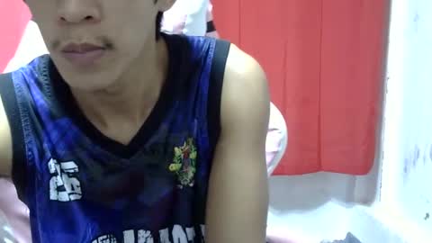 Snapshot of mysterious_man15 chatting on January 11, 7:16 pm mysterious_man15 online show from January 11, 7:16 pm