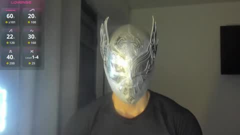 Snapshot of mysterious_muscles chatting on May 2, 11:21 pm mysterious_muscles online show from May 2, 11:21 pm