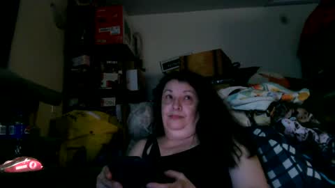 mysteriouswoman18 online show from August 4, 2:15 am